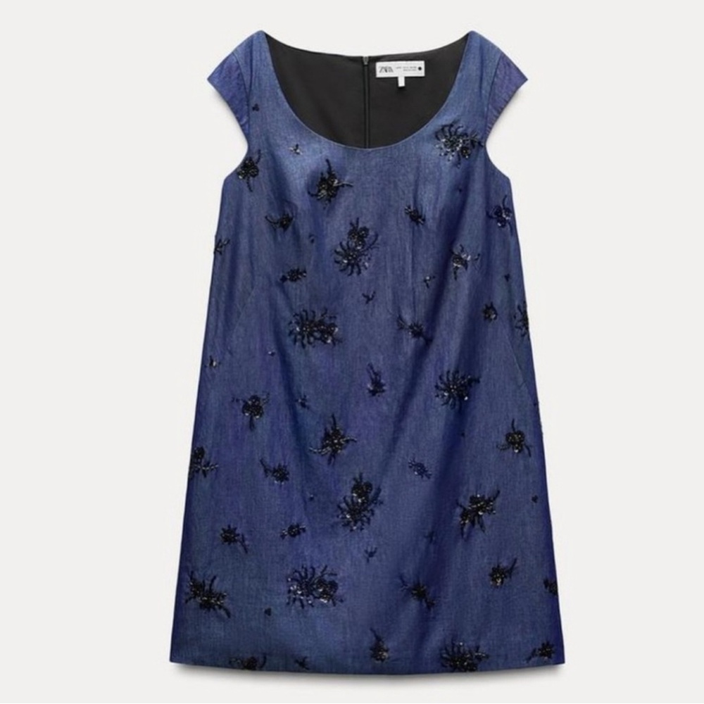 ZARA BEADED DENIM EFFECT DRESS
ZW COLLECTION size small